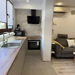 Lazzuro 7 *