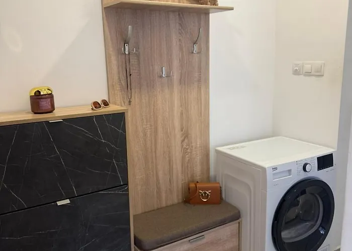 Lazzuro 7 Lejlighed *